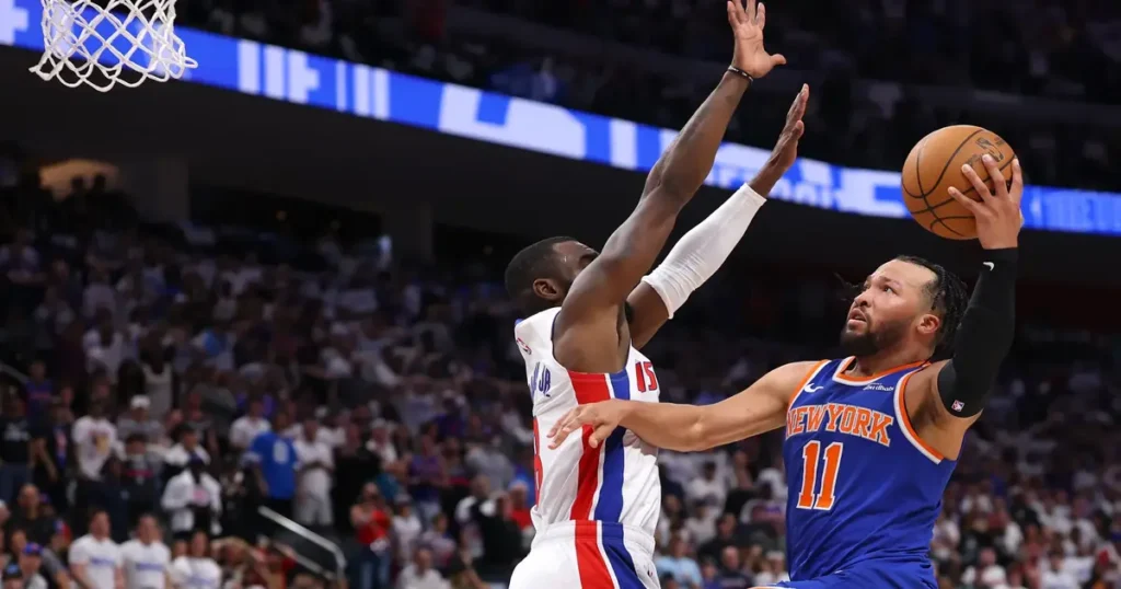 Brunson attacking the rim – his mid-range and floaters remain elite