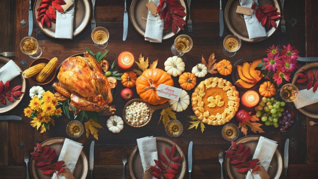 Helpful Guide to Hosting Thanksgiving | Bouqs Blog